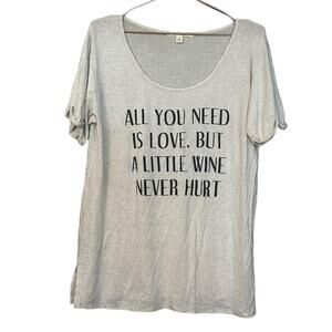 Miami T Shirt “ All you need is Love. But a little wine never hurt” large